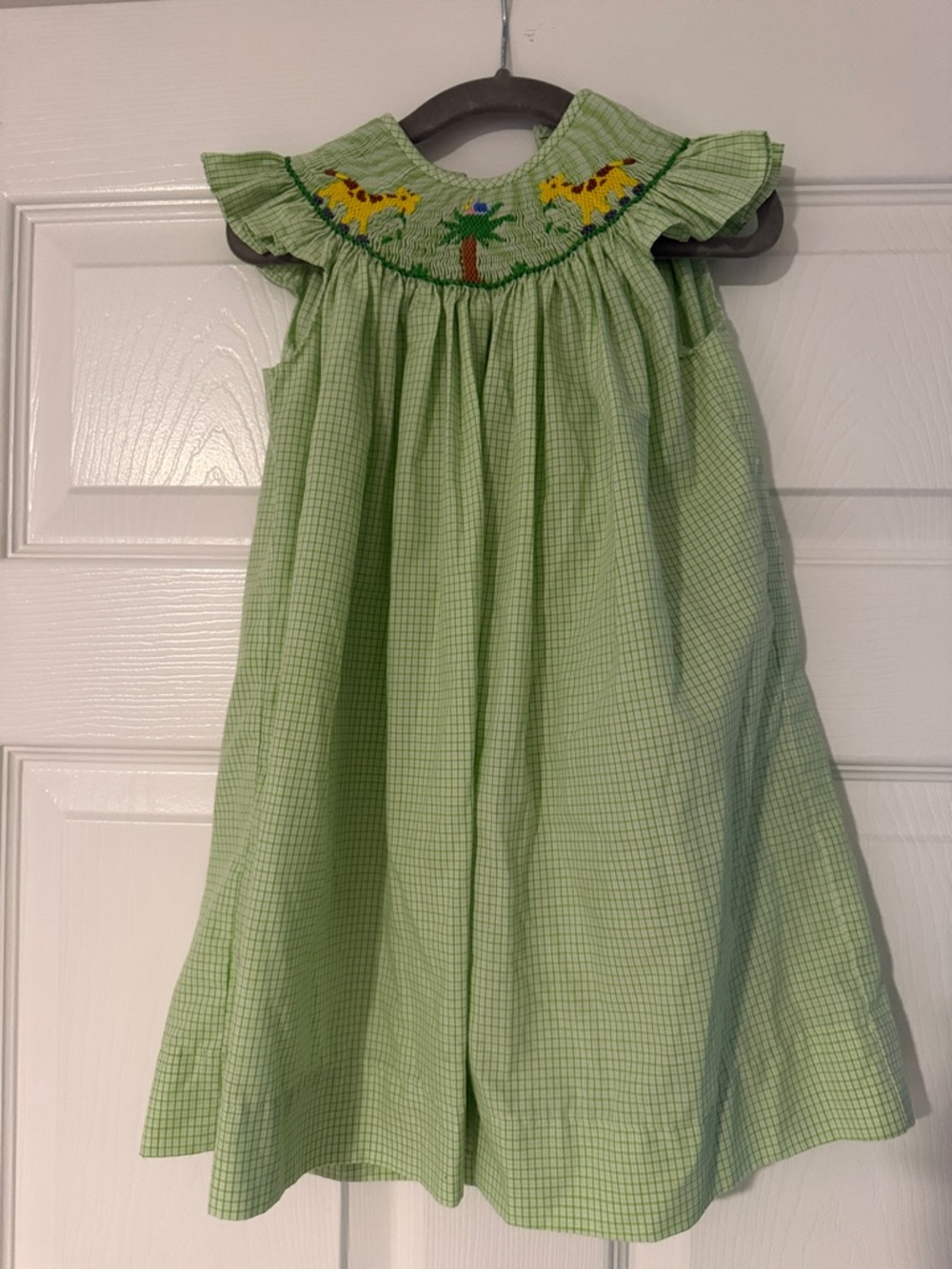 Remember Nguyen Green Smocked Giraffe Dress - 12 months